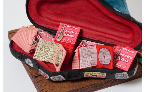 Bild 4 - Saxophone Spieler