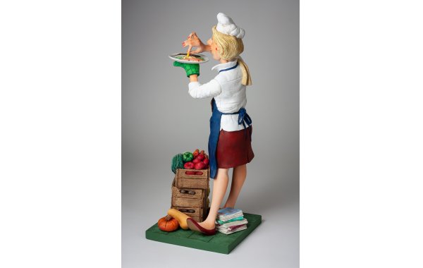 Bild 3 - Kchin lady cook