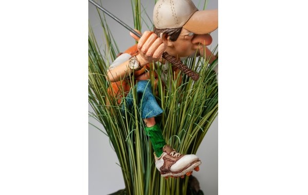 Bild 8 - Golfer in the rough - Golfeur rough