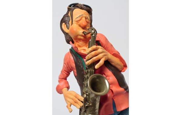 Bild 1 - Saxophone Spieler